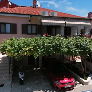 Bruna Novigrad Istria