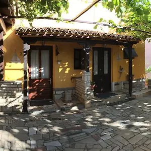 Rusnjak Novigrad Istria
